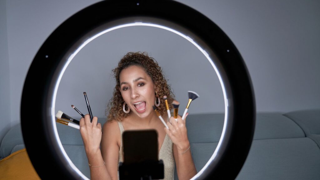 How to Become a Fashion Influencer